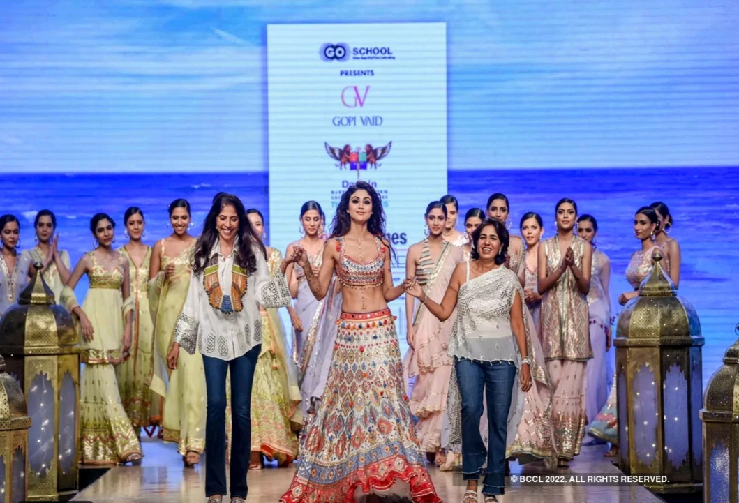 Bollywood Diva Shilpa Shetty, stuns cameras on the Runway at Bombay Times Fashion Week-2022  Day 3 