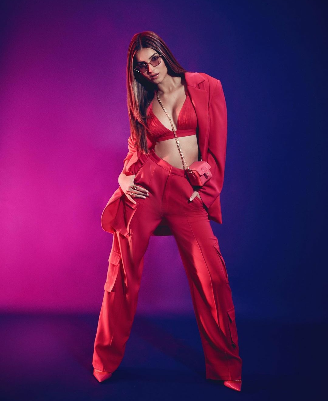 Tara Sutaria looks smoking hot look for Heropanti 2 promotions in red pantsuit